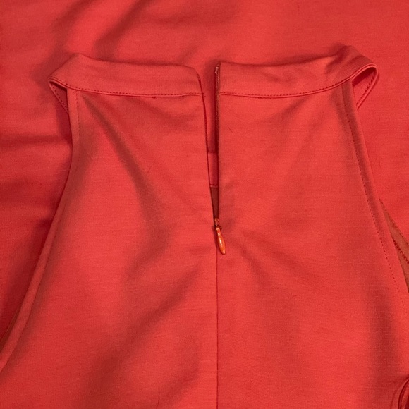 Le Chateau Body Con Dress - Picture 4 of 5